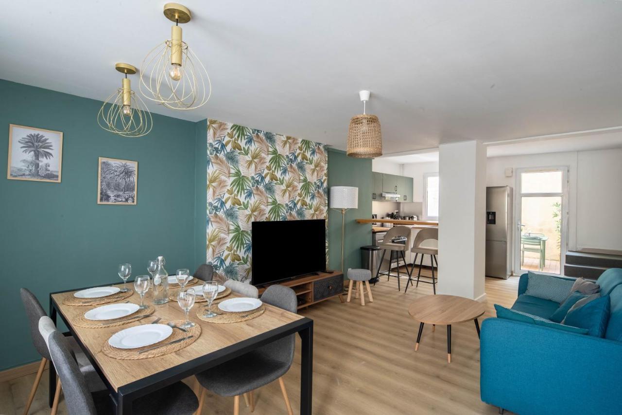 Maison De Ville En Plein Centre Avec Terrasse ปัวติเยร์ ภายนอก รูปภาพ
